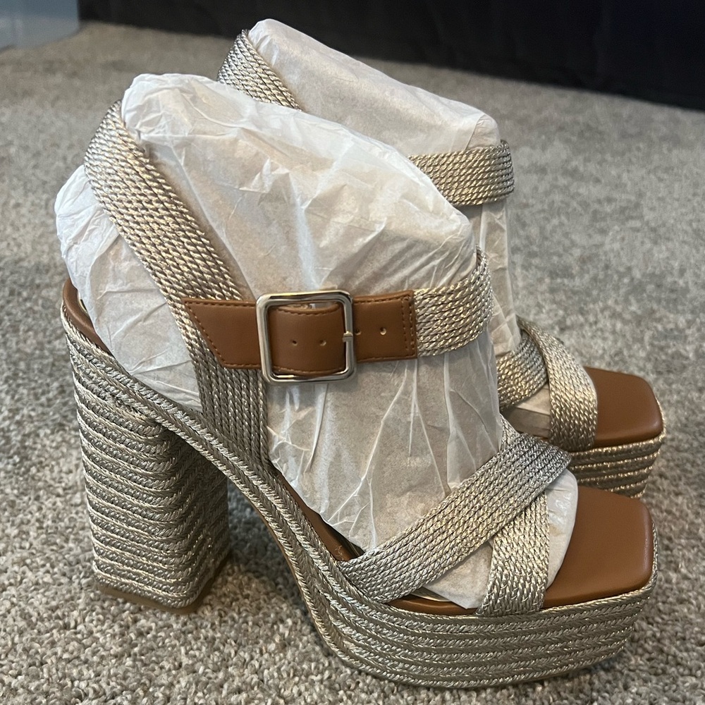 Jessica Simpson Brycen in Platino Color